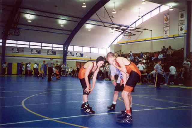Ryan Denevon vs Ryan Mowles